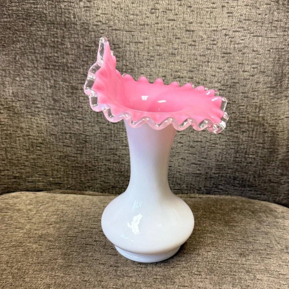 Vintage Silver Crest White and Pink Jack in the Pulpit Glass Vase w/ Ruffle Edge - Picture 4 of 12